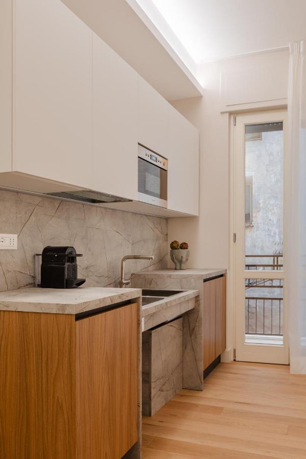 Sonder Antinoo Aparthotel โรม ภายนอก รูปภาพ